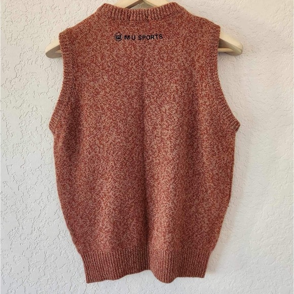 MU Sports Japanese Golf Vest - Picture 2 of 8